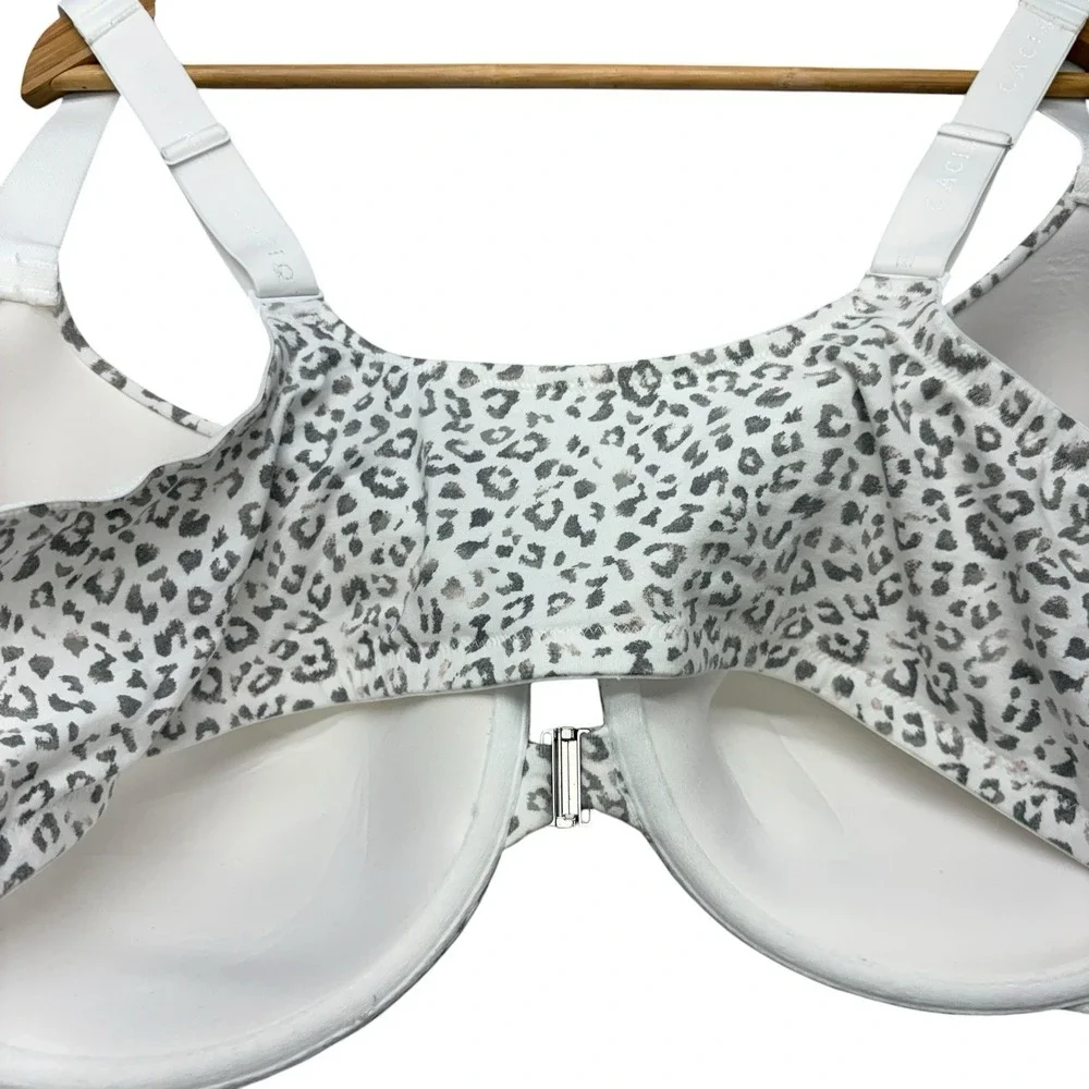 Cacique details fabric